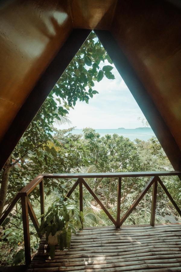 Cocovana Beach Resort (Adults Only) Busuanga Kültér fotó